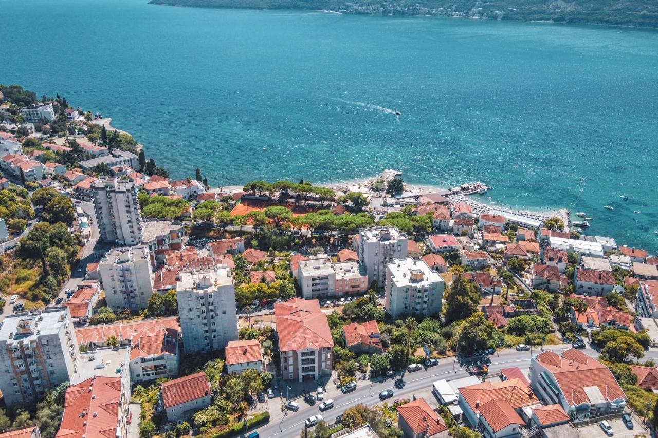 Bossa Nova Apartment Herceg Novi Exteriör bild